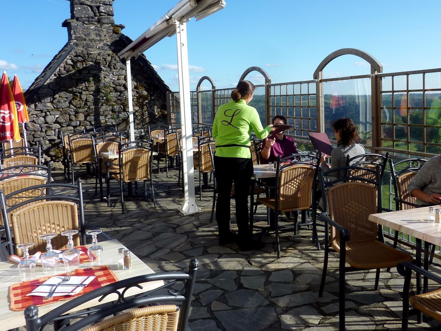Logis Hotel Restaurant & Spa Les Remparts Salers Exteriér fotografie